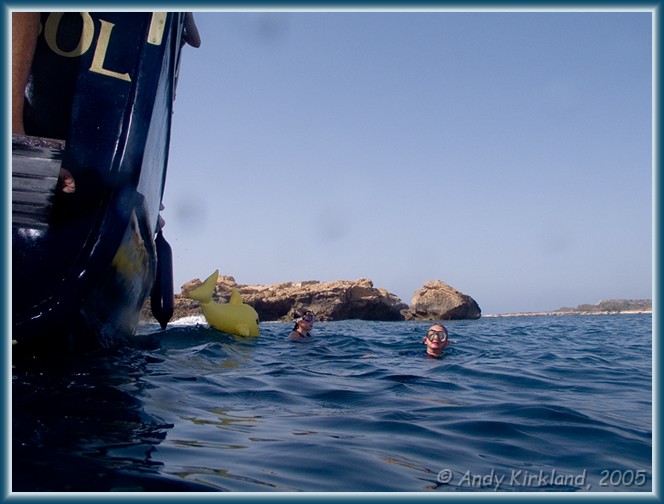 Photo at Manijin Island: 