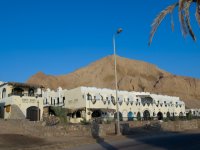 Bedouin Moon & Reef 2000 dive centre